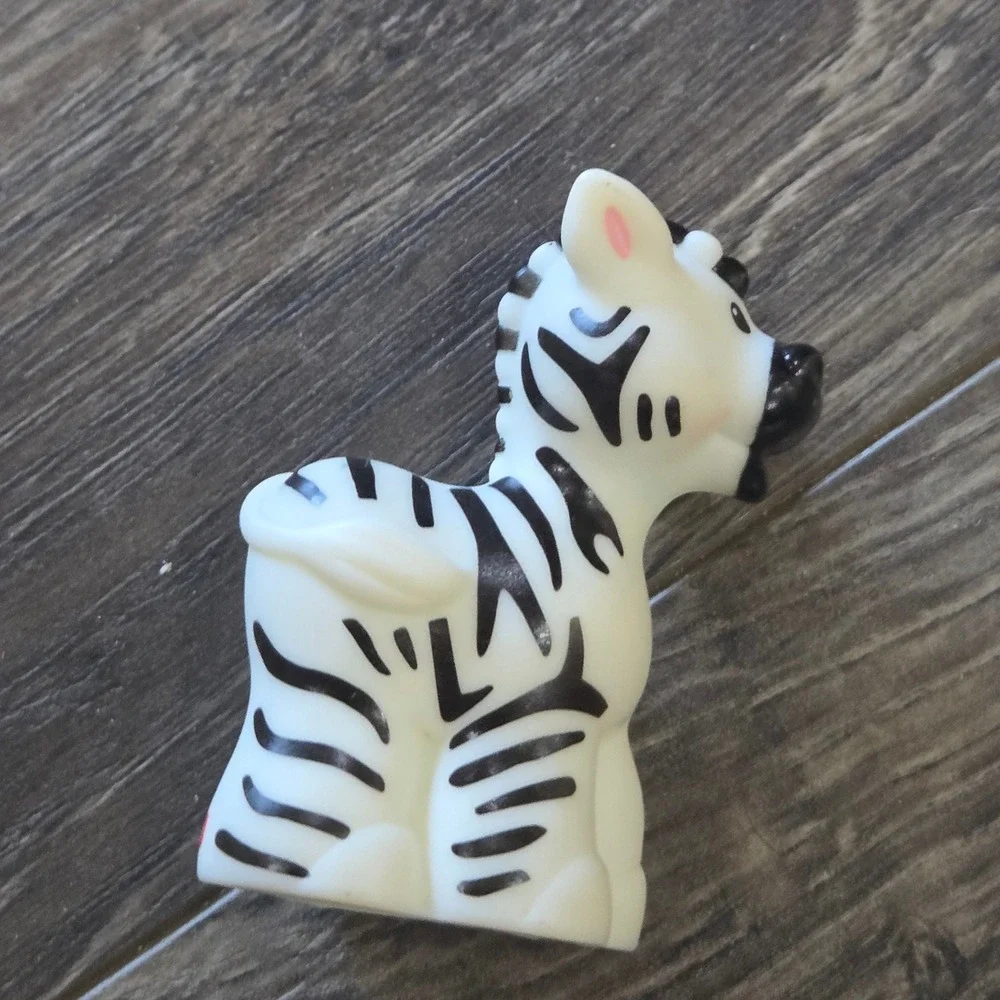 Fisher-Price Little People Zebra Figure White Black Plastic Vintage Collectible